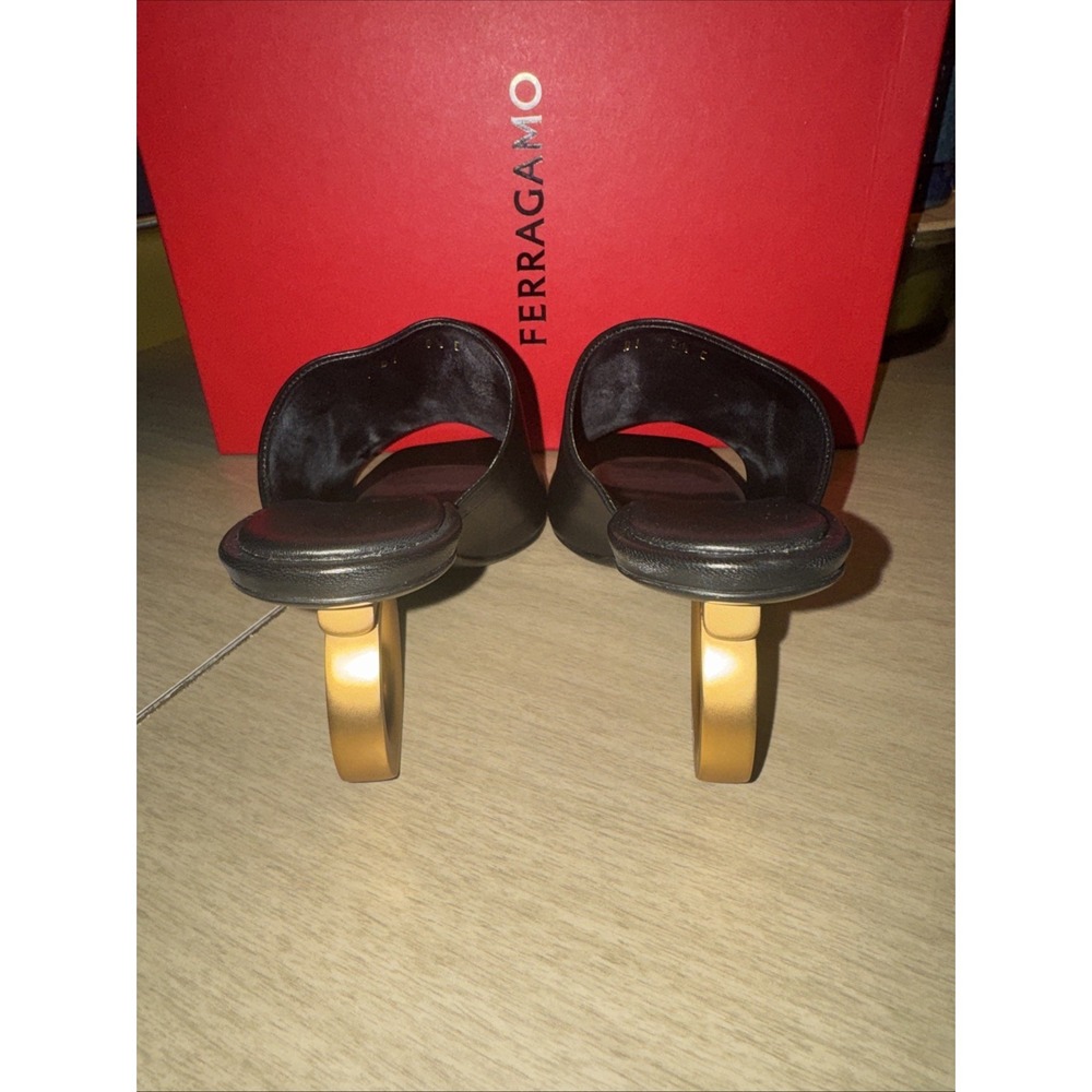 Salvatore Ferragamo 'Astro' Mule Black Leather Sandal Women's 8 1/2 US - Picture 7 of 13